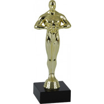 Flot forgyldt Oscar lignende award statuette fra Pokalbutikken.dk