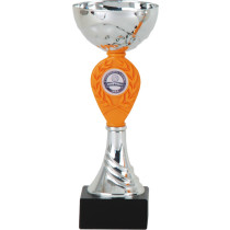 Moderne pokal sølv og orange (Serie 4680 - 3 Størrelser)